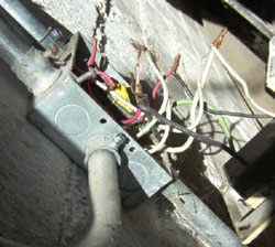 Air conditioning repair. Electrical wire problem.